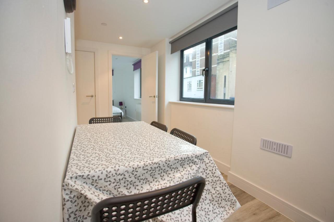 8 Compass Point Apartment Bournemouth Exterior photo